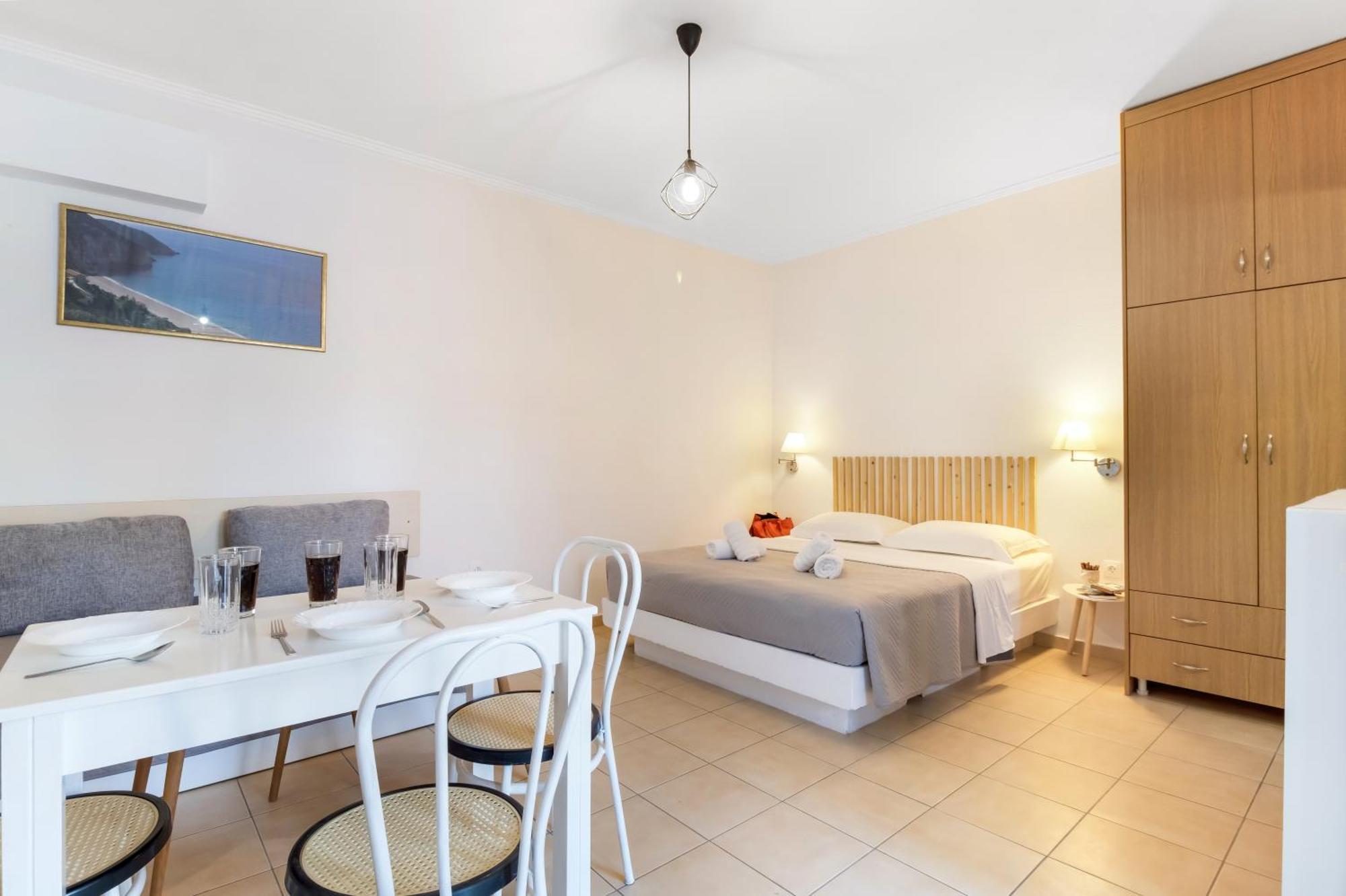 Dionysia Rooms Lefkáda المظهر الخارجي الصورة